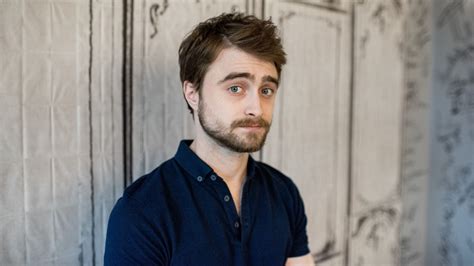 daniel radcliffe è gay|Daniel Radcliffe Moderates Trans and Nonbinary。